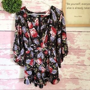 LOVPOSH Women’s Floral Vneck BOHO Romper Small